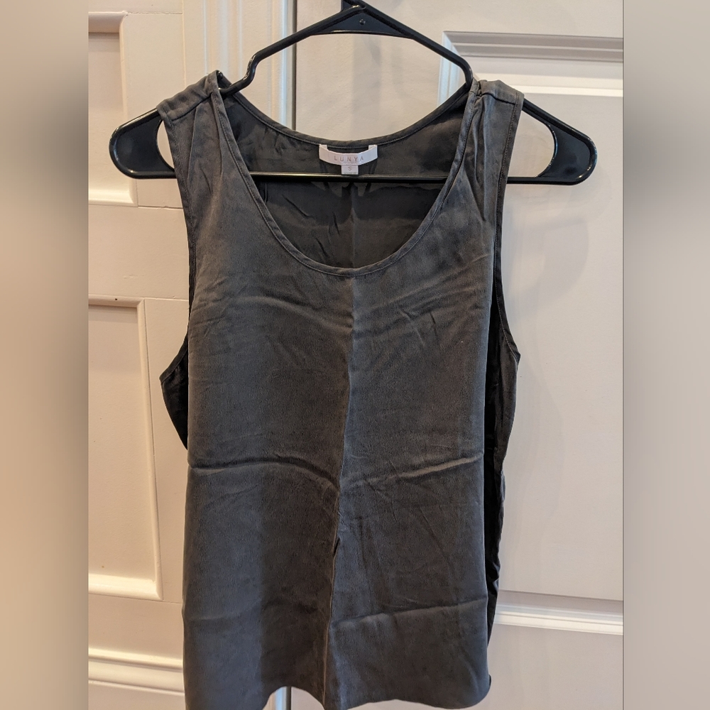 Lunya Washable Silk tank, size small, charcoal grey.